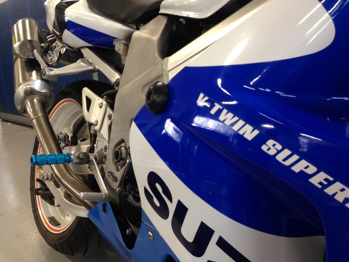 Suzuki TL1000R billede 9