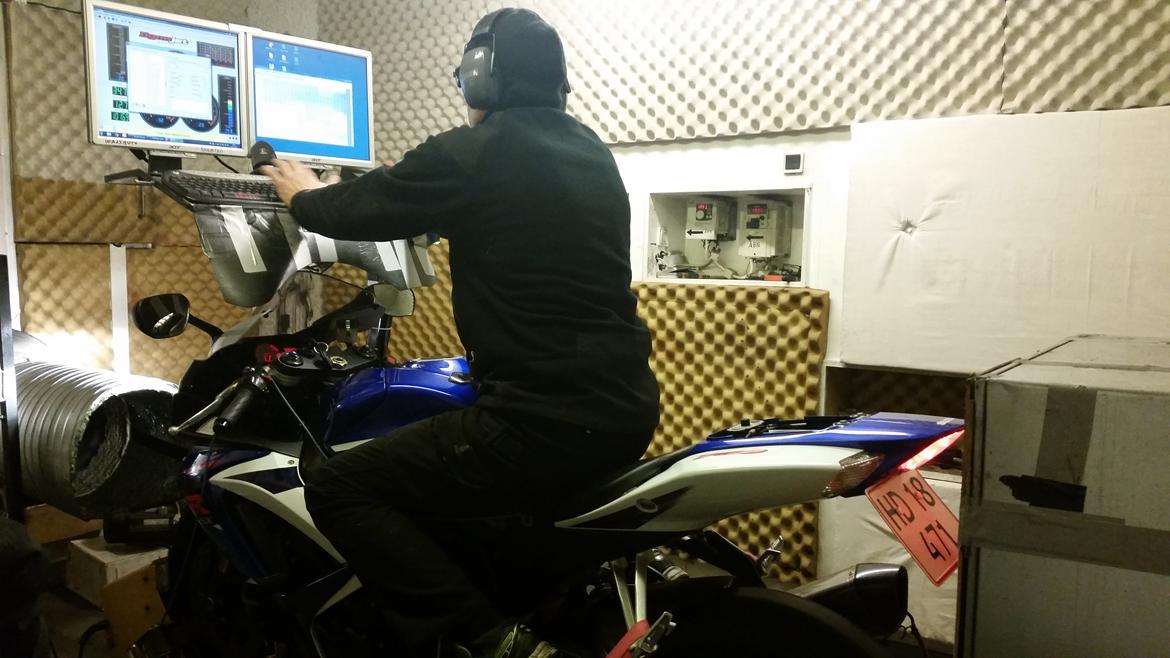 Suzuki GSX-R750 billede 18