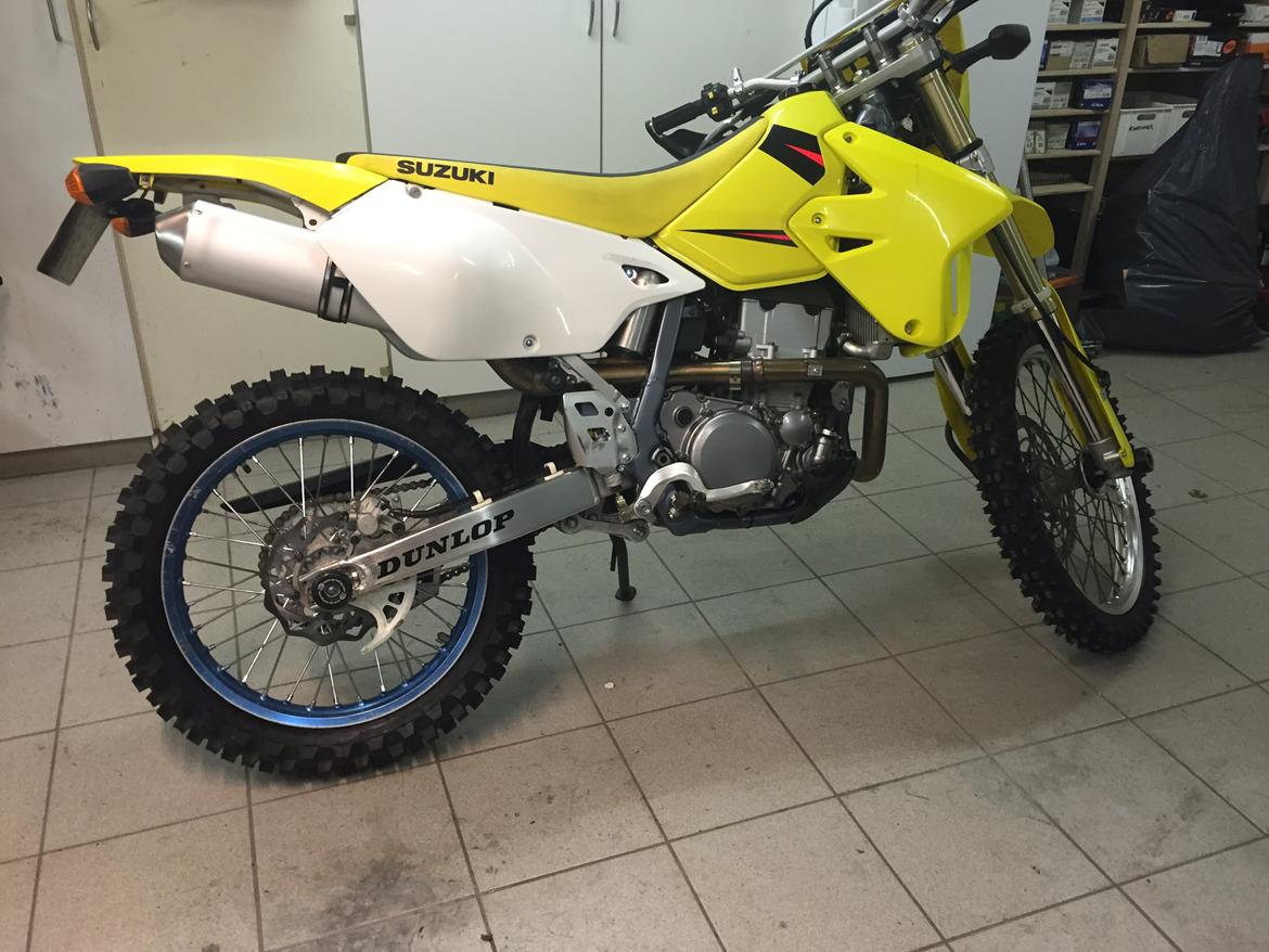 Suzuki drz-400 sm  billede 8