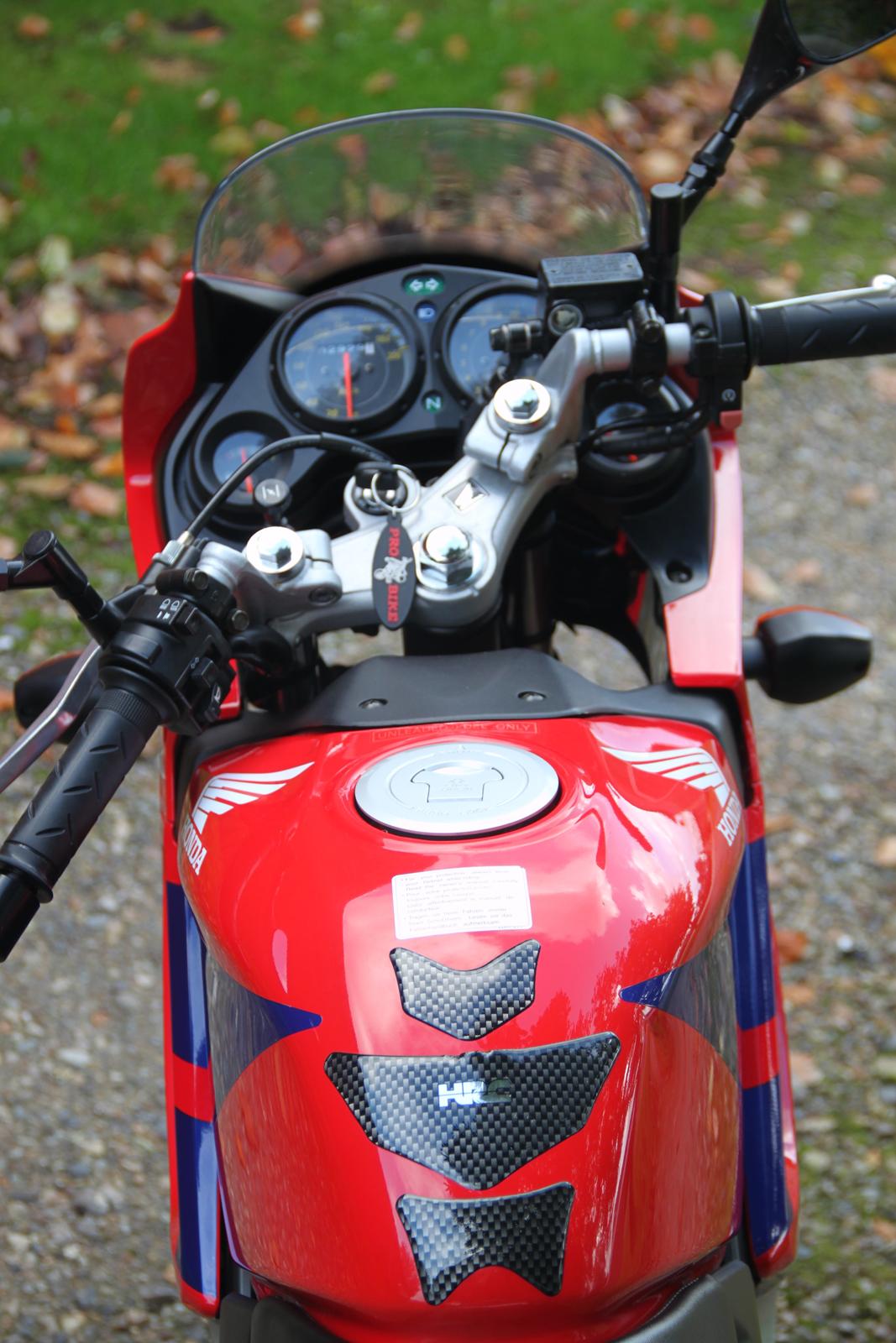 Honda CBR125 billede 7