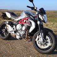 MV Agusta Brutale B3 800