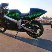 Suzuki GSX-R600 SRAD