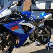 Suzuki GSX-R750