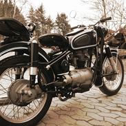 BMW R26