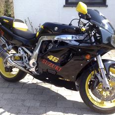 Suzuki GSXR750