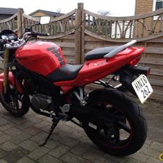 Hyosung GT 250 Naked EFI