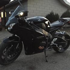 Honda Cbr 1000RR Fireblade