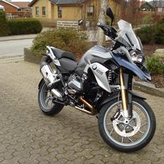 BMW R1200GS LC "FEDE BERTHA"