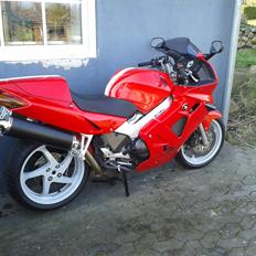 Honda VFR800
