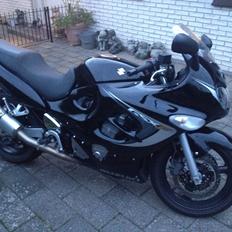 Suzuki GSX600F