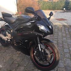 Yamaha Yzf-R6