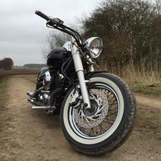 Yamaha XVS 650 Dragstar Classic