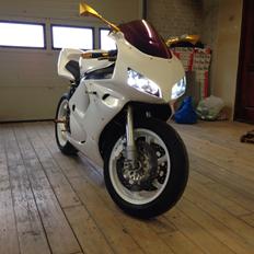 Honda CBR900RR Fireblade