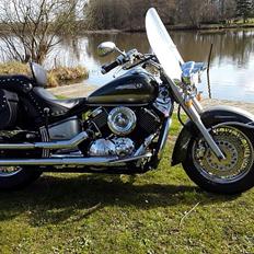 Yamaha XVS 1100 Drag Star Classic