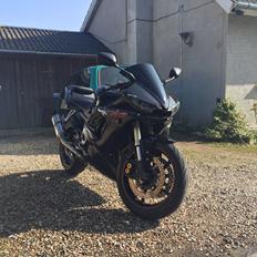 Yamaha Yzf R6