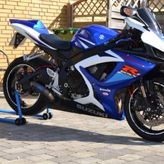 Suzuki Gsx-R
