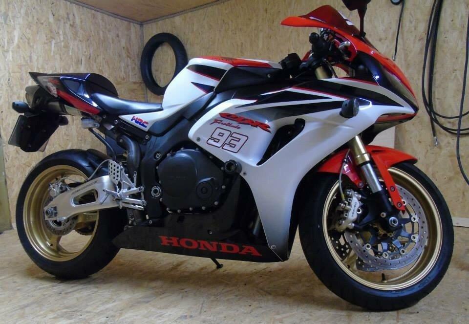 Honda CBR1000RR billede 4