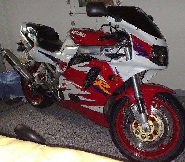 Suzuki GSXR750 billede 5