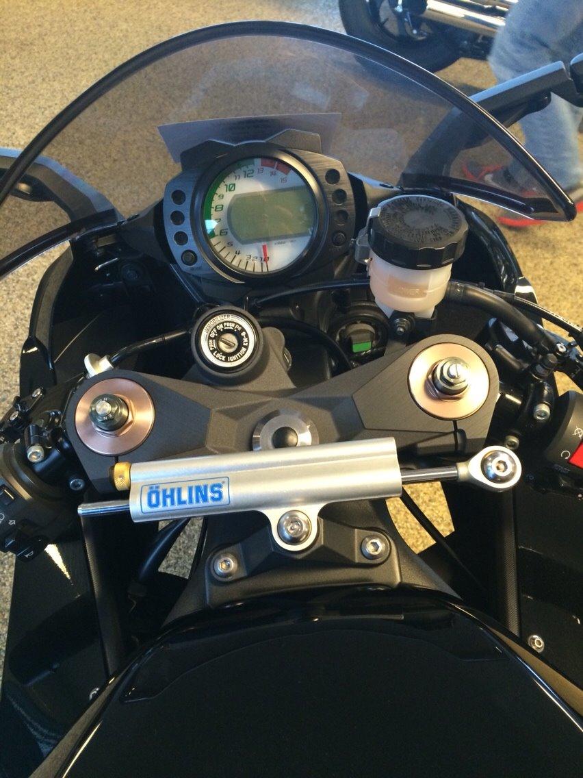 Kawasaki ZX10-R billede 8