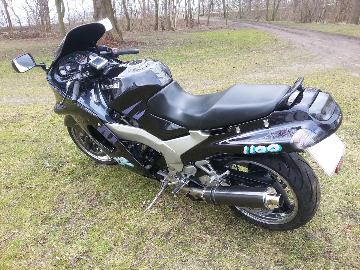 Kawasaki ZZR 1100 billede 11