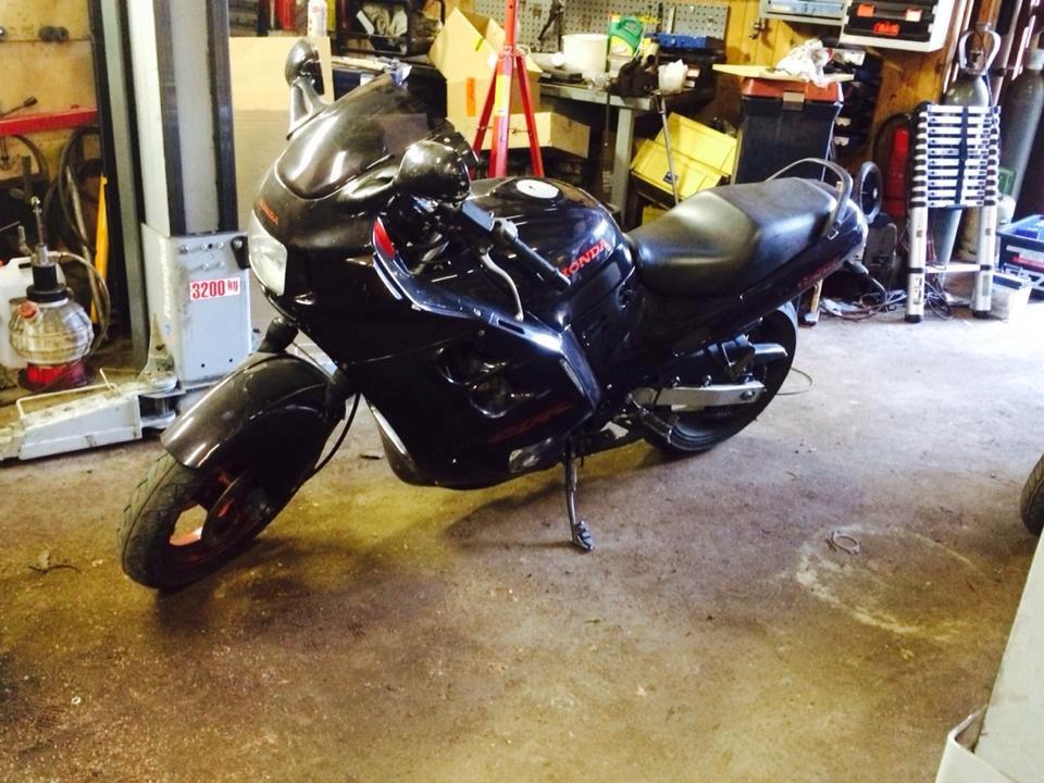 Honda CBR1000 sc21 billede 6