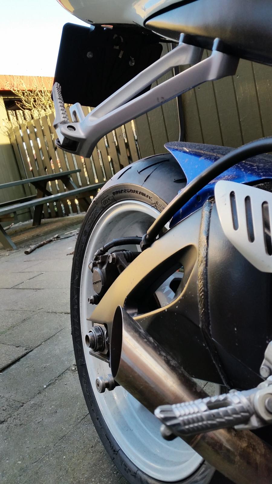 Suzuki GSXR 750 billede 5