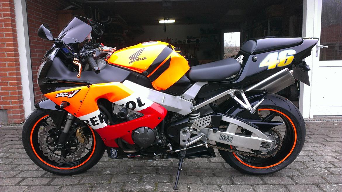 Honda Cbr 900 billede 1