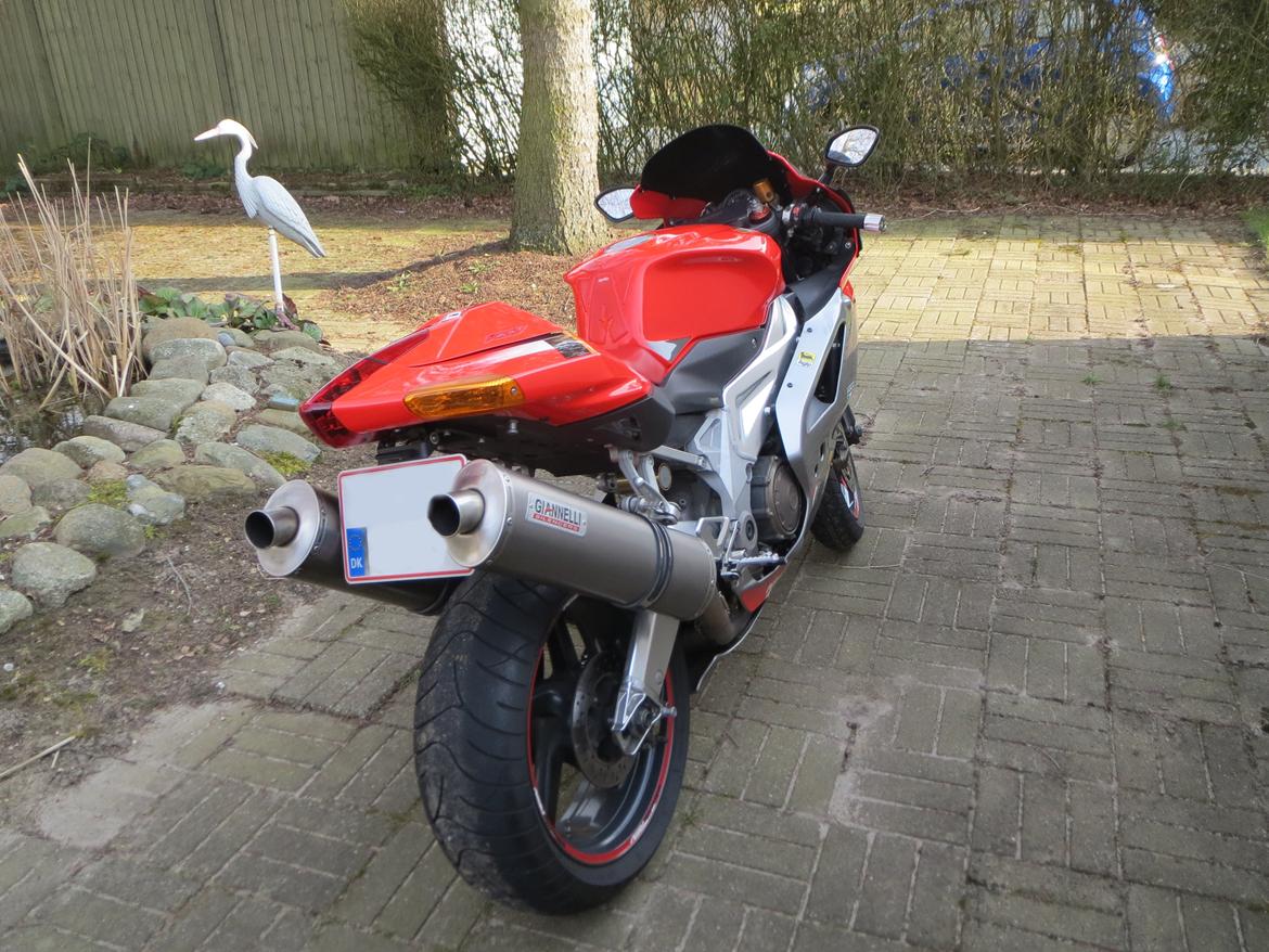 Aprilia RSV 1000 (SOLGT) billede 2