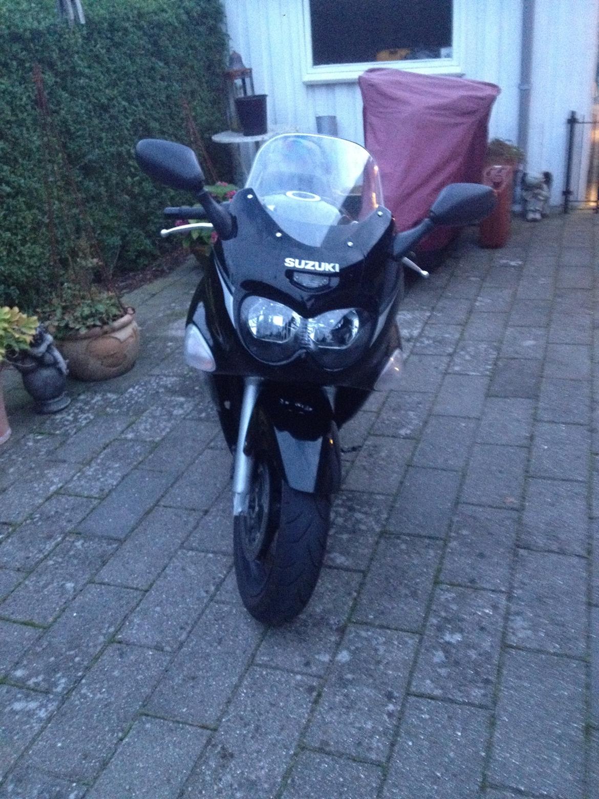 Suzuki GSX600F billede 3