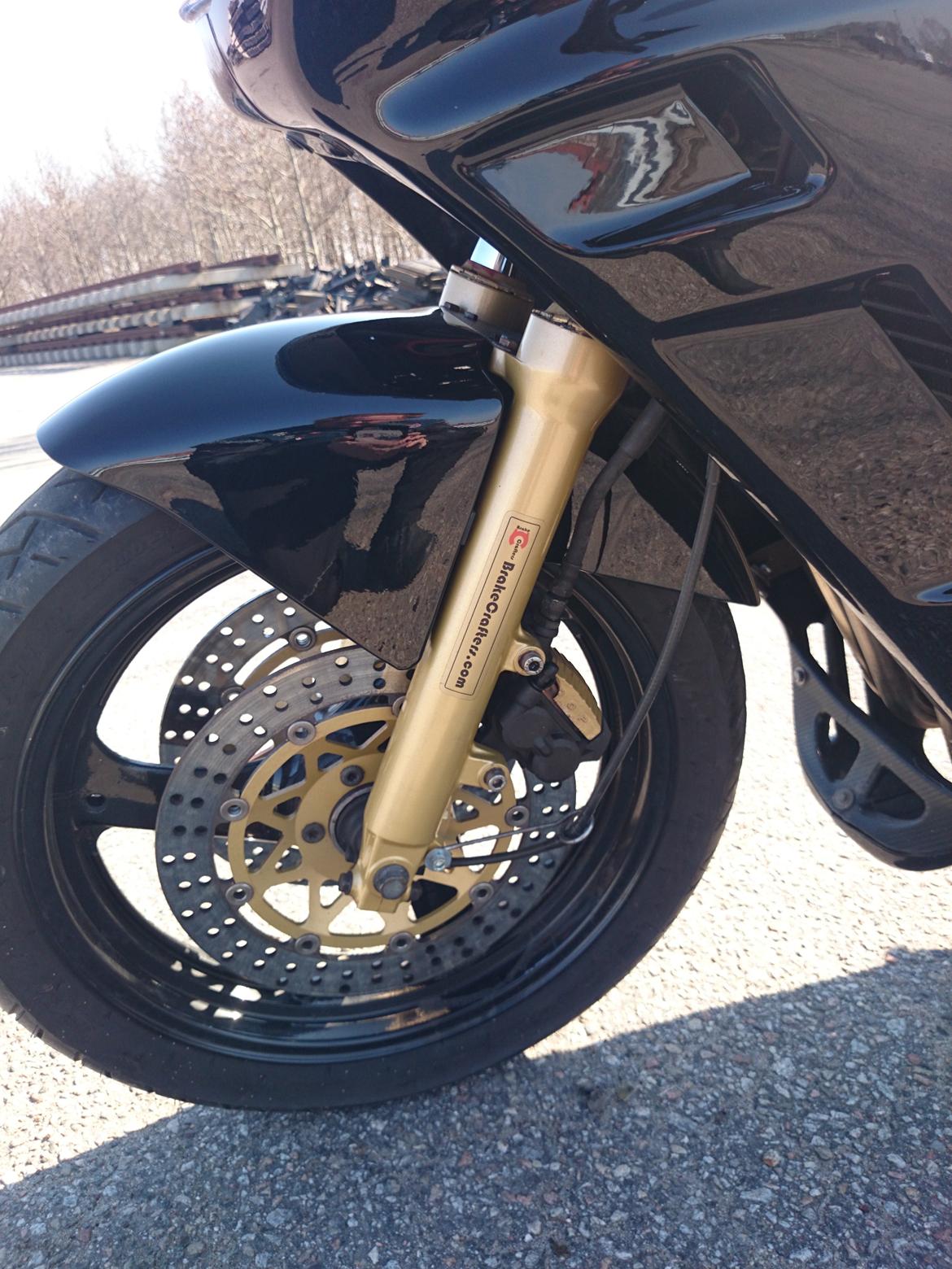 Suzuki GSX 600F SOLGT billede 10