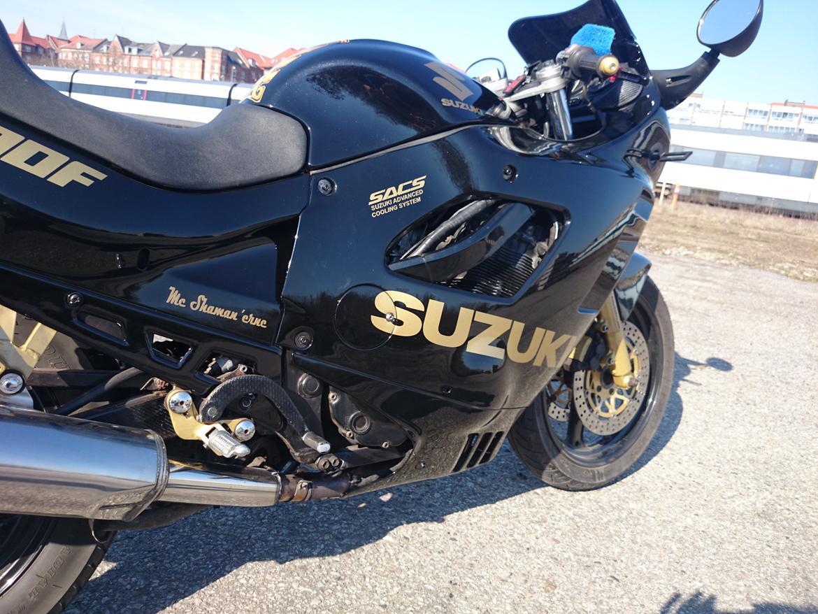 Suzuki GSX 600F SOLGT billede 16