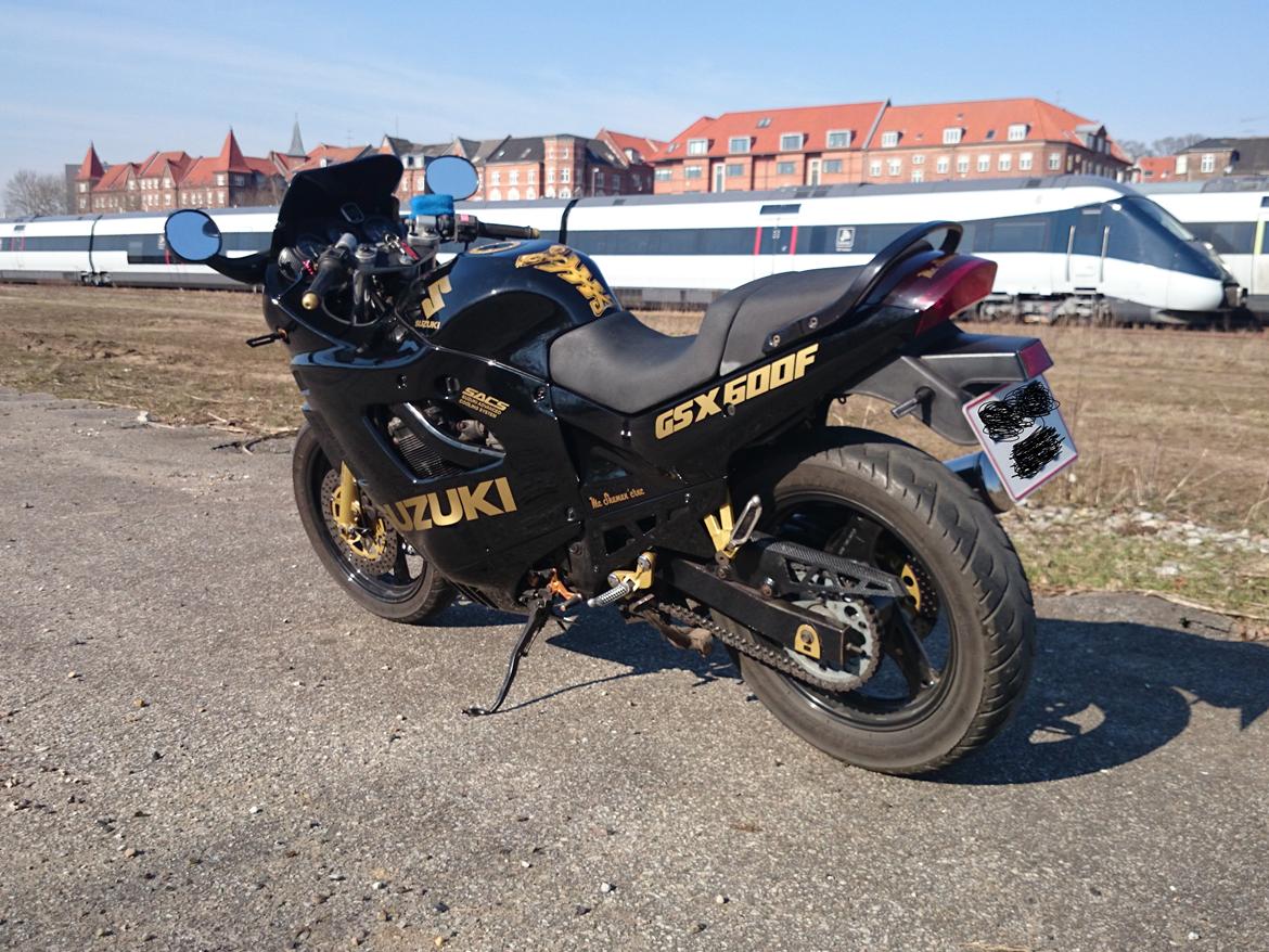 Suzuki GSX 600F SOLGT billede 19