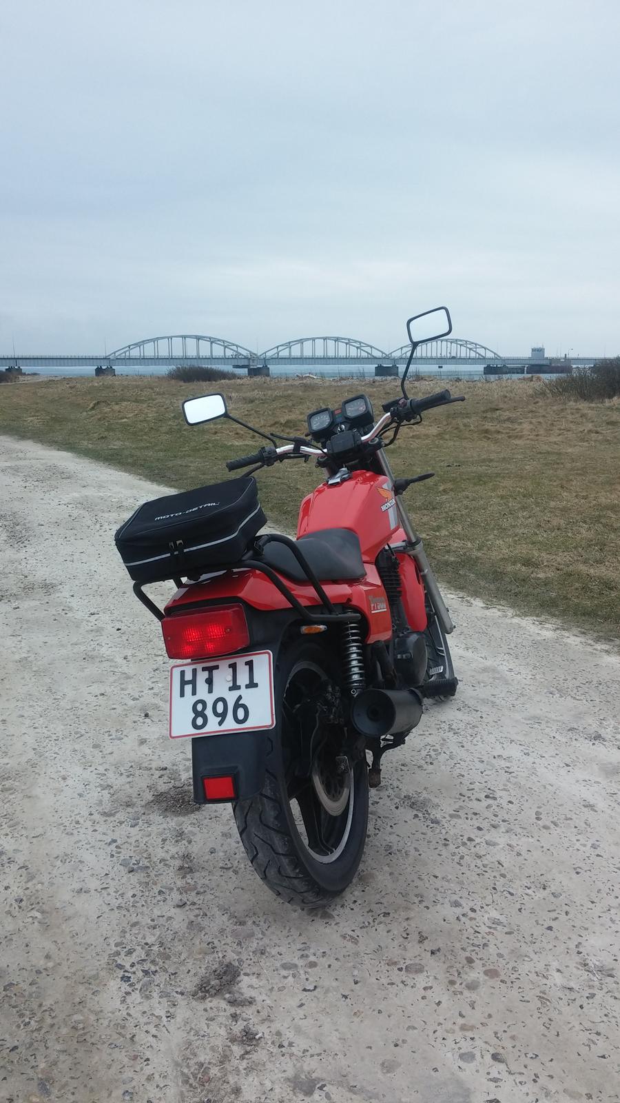 Honda FT 500 (Ascot) billede 5