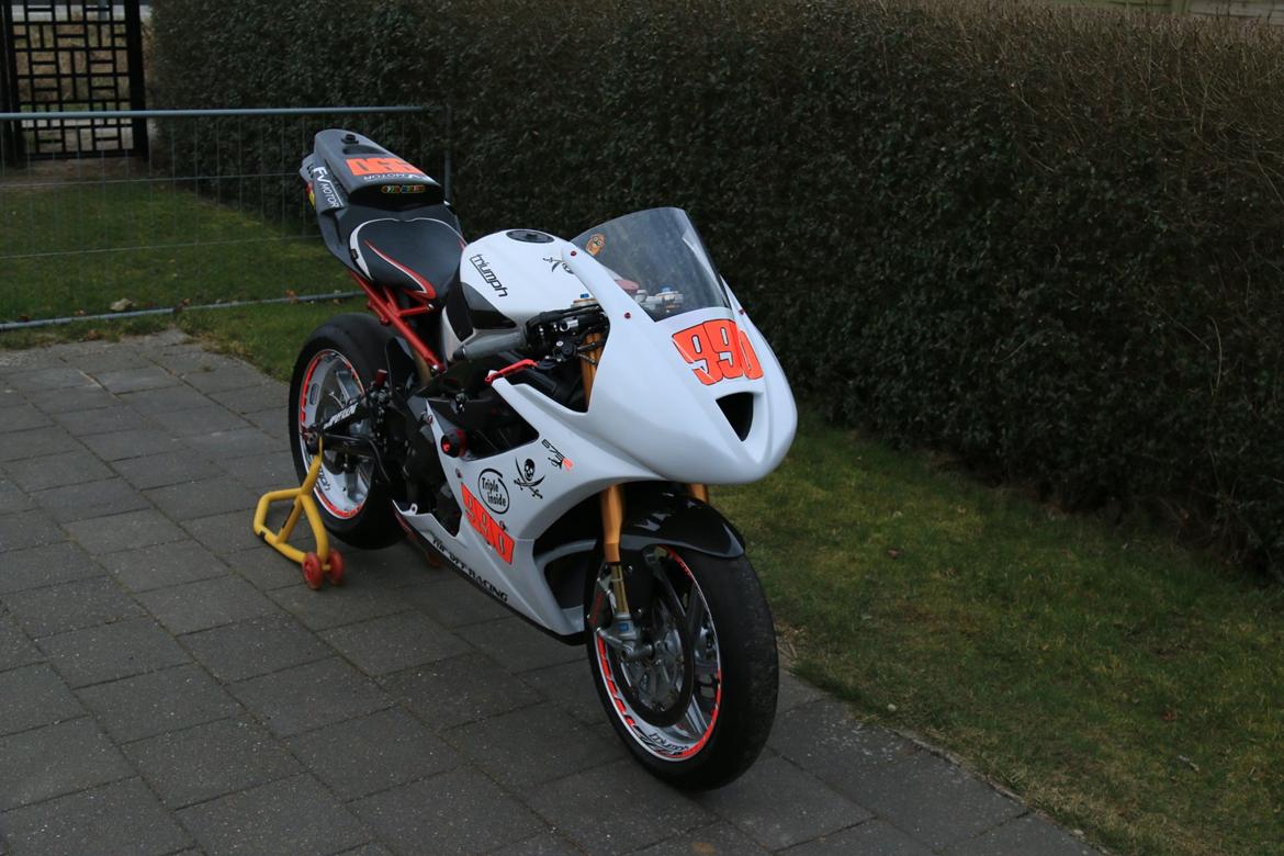 Triumph Daytona 675R - Trompeten !  **SOLGT** billede 6