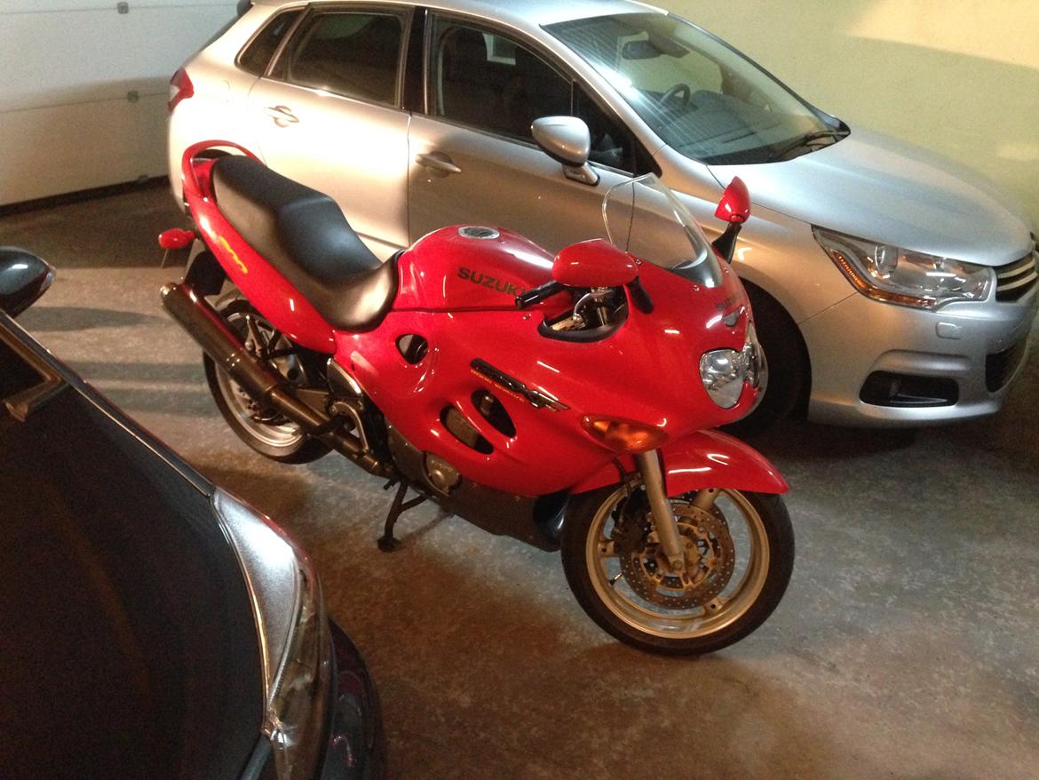 Suzuki GSX 600F billede 1