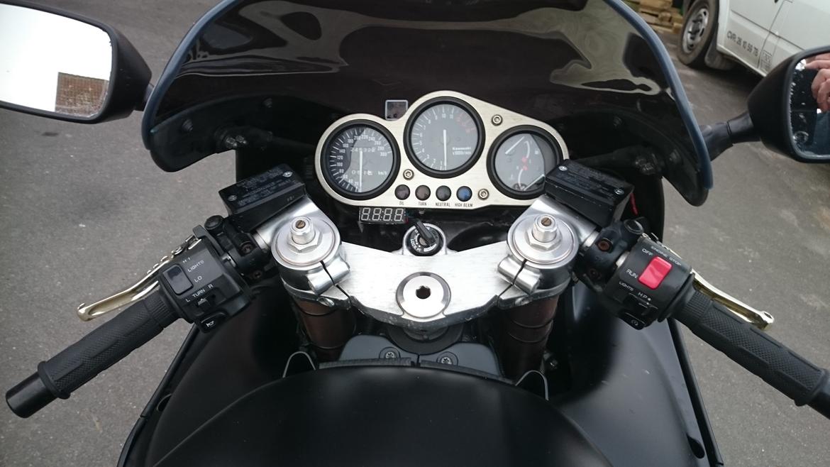 Kawasaki ZX9R Ninja billede 7