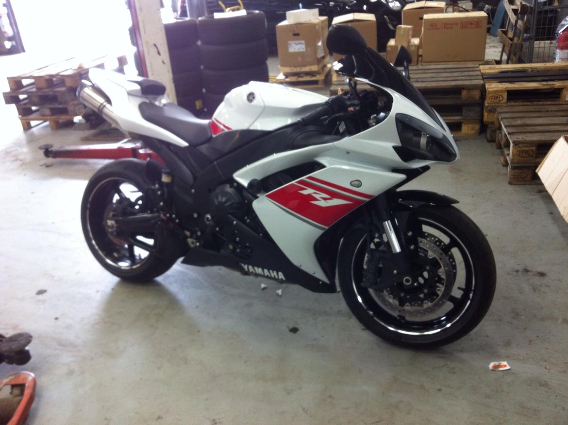 Yamaha R1 RN19 billede 7