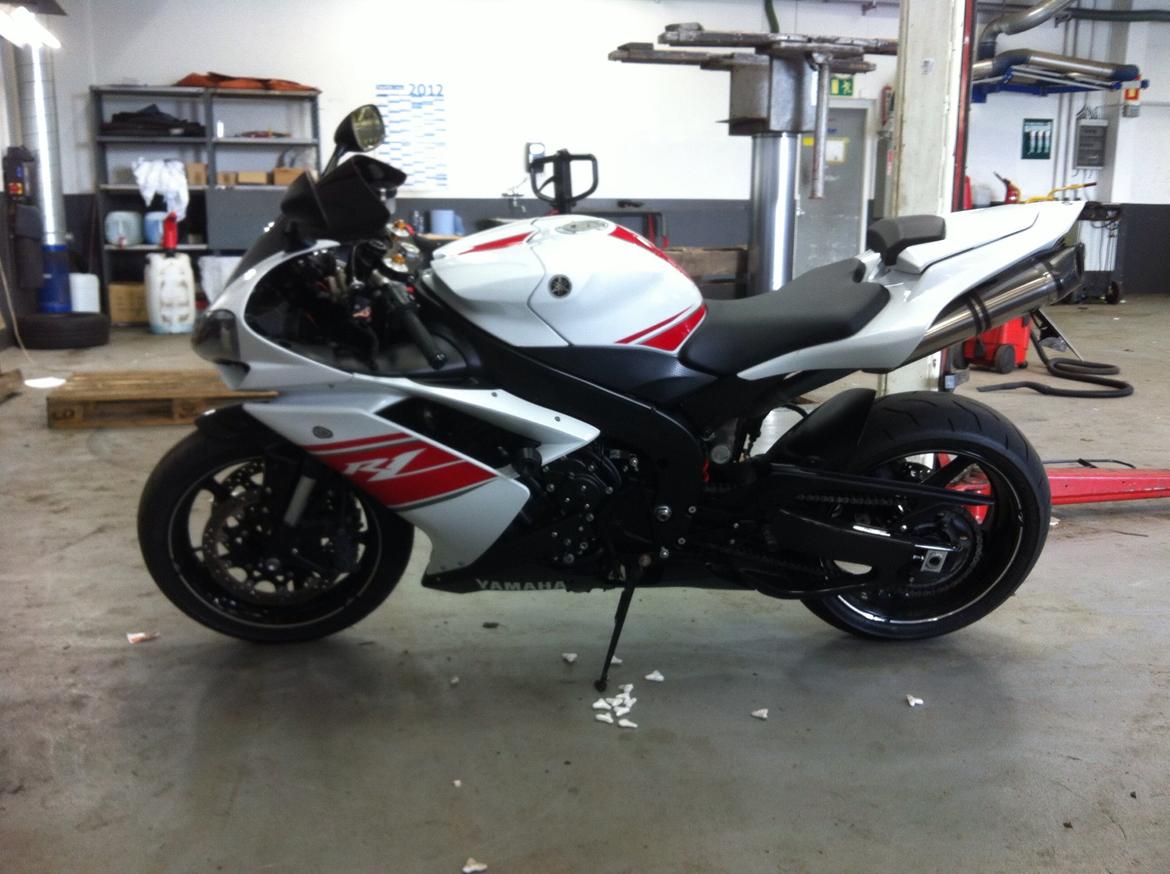 Yamaha R1 RN19 billede 9