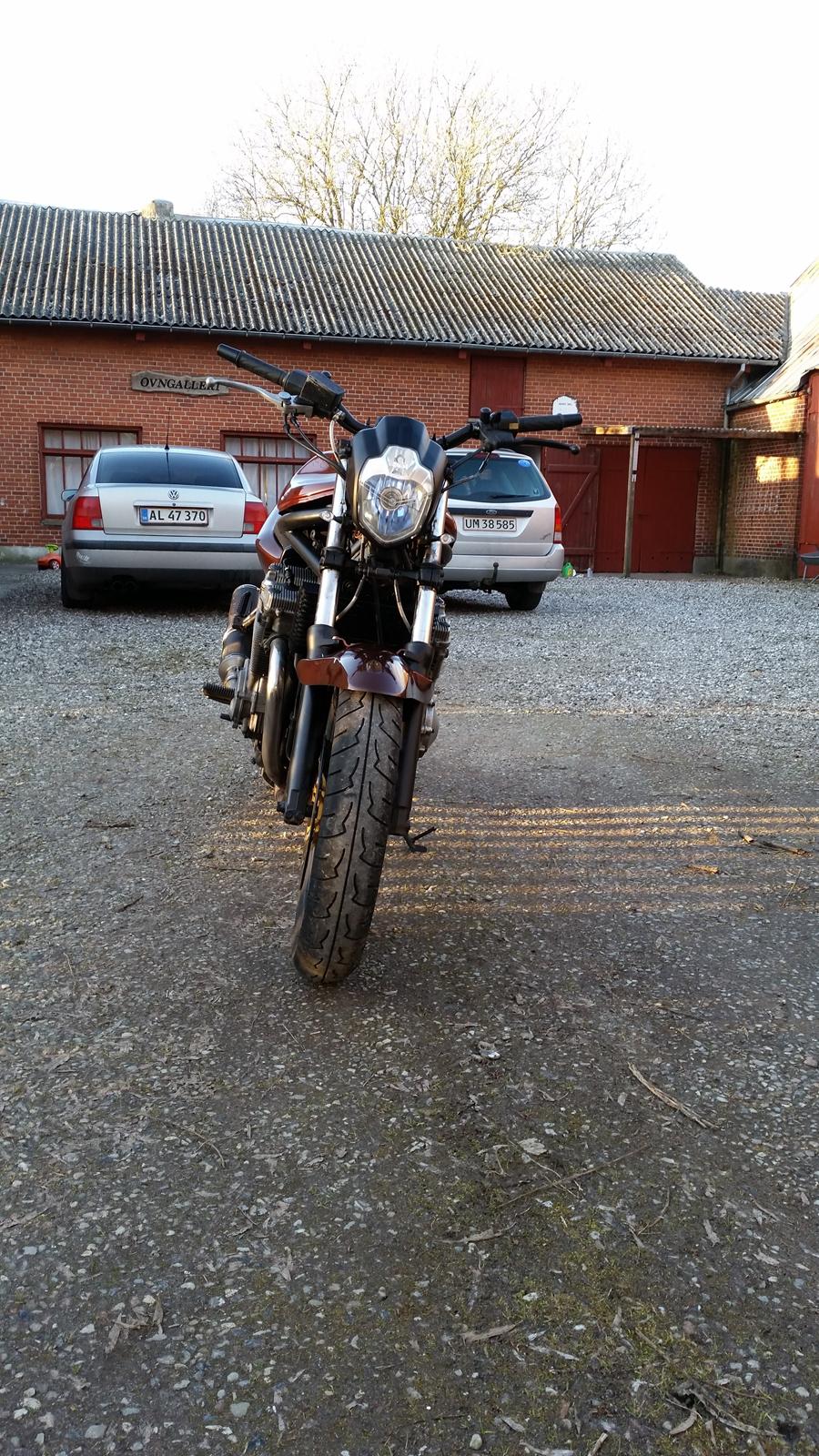 Suzuki Bandit 600 (GSF) billede 2