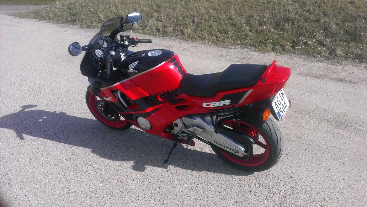 Honda CBR 600 F2 billede 3