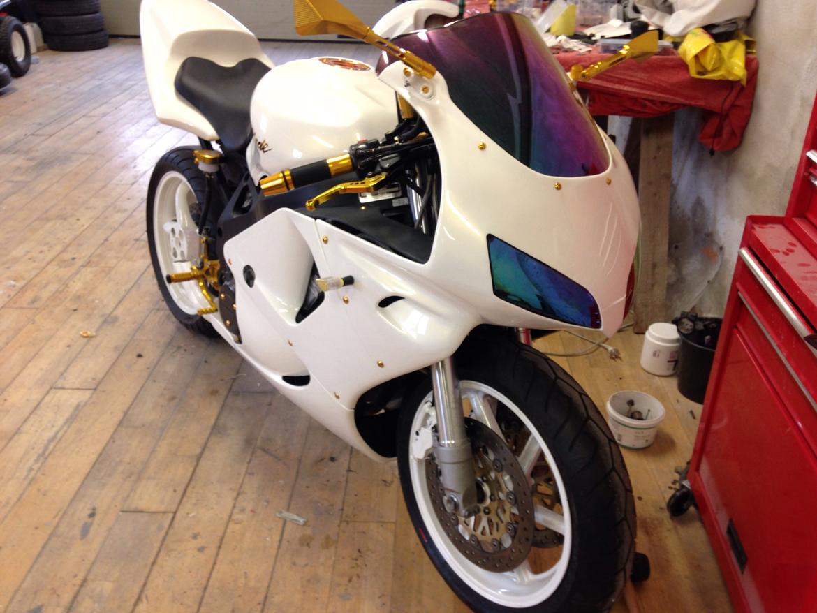 Honda CBR900RR Fireblade billede 7