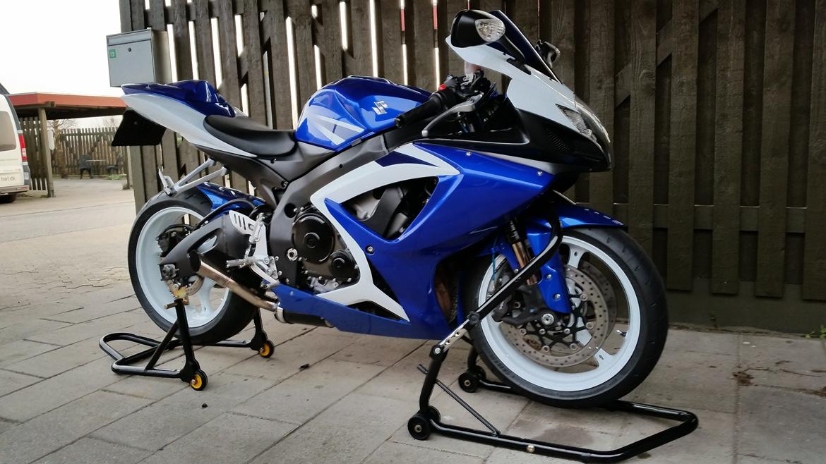 Suzuki GSXR 750 billede 9