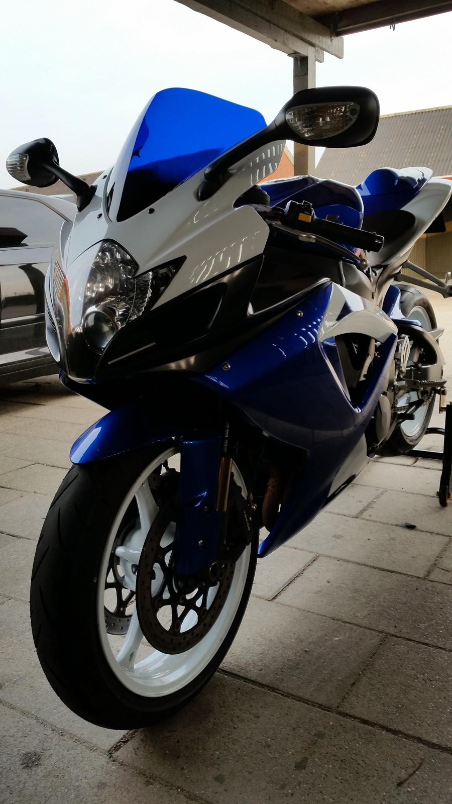 Suzuki GSXR 750 billede 10