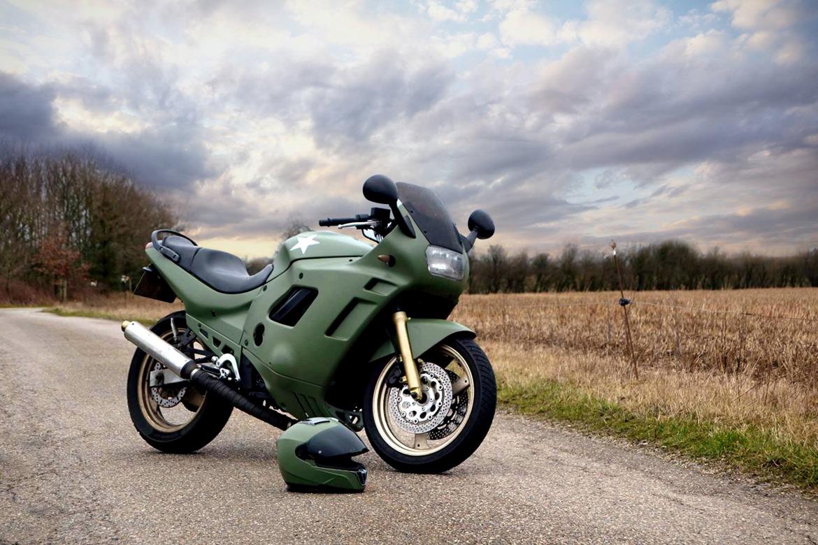 Suzuki GSX 600F - Som den står i sæsonen 2015 billede 2