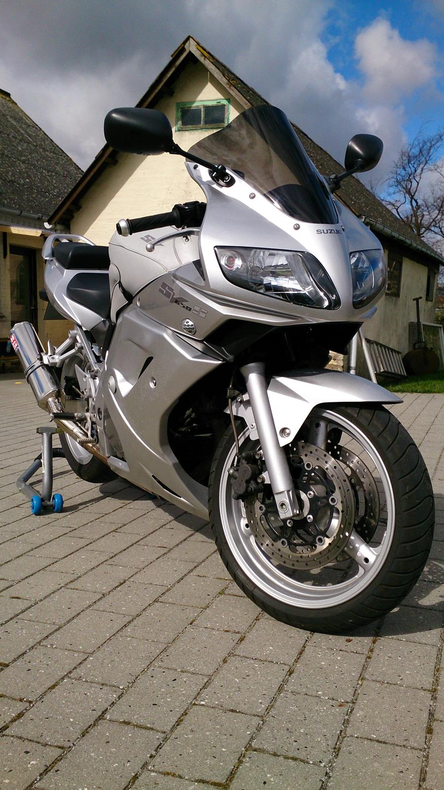 Suzuki SV 650 S *SOLGT* billede 5