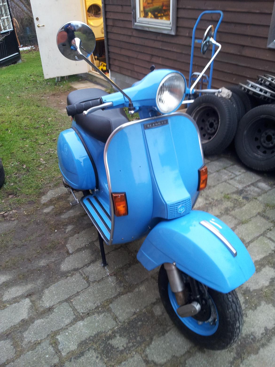 Vespa P150 X billede 2