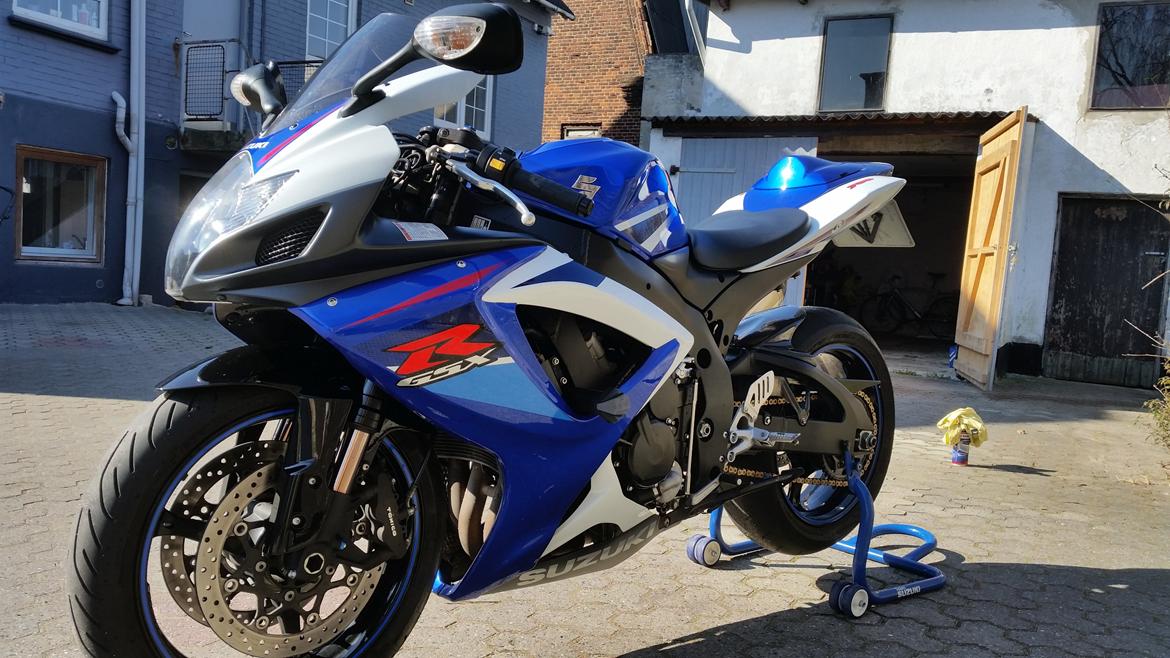 Suzuki GSX-R750 billede 4
