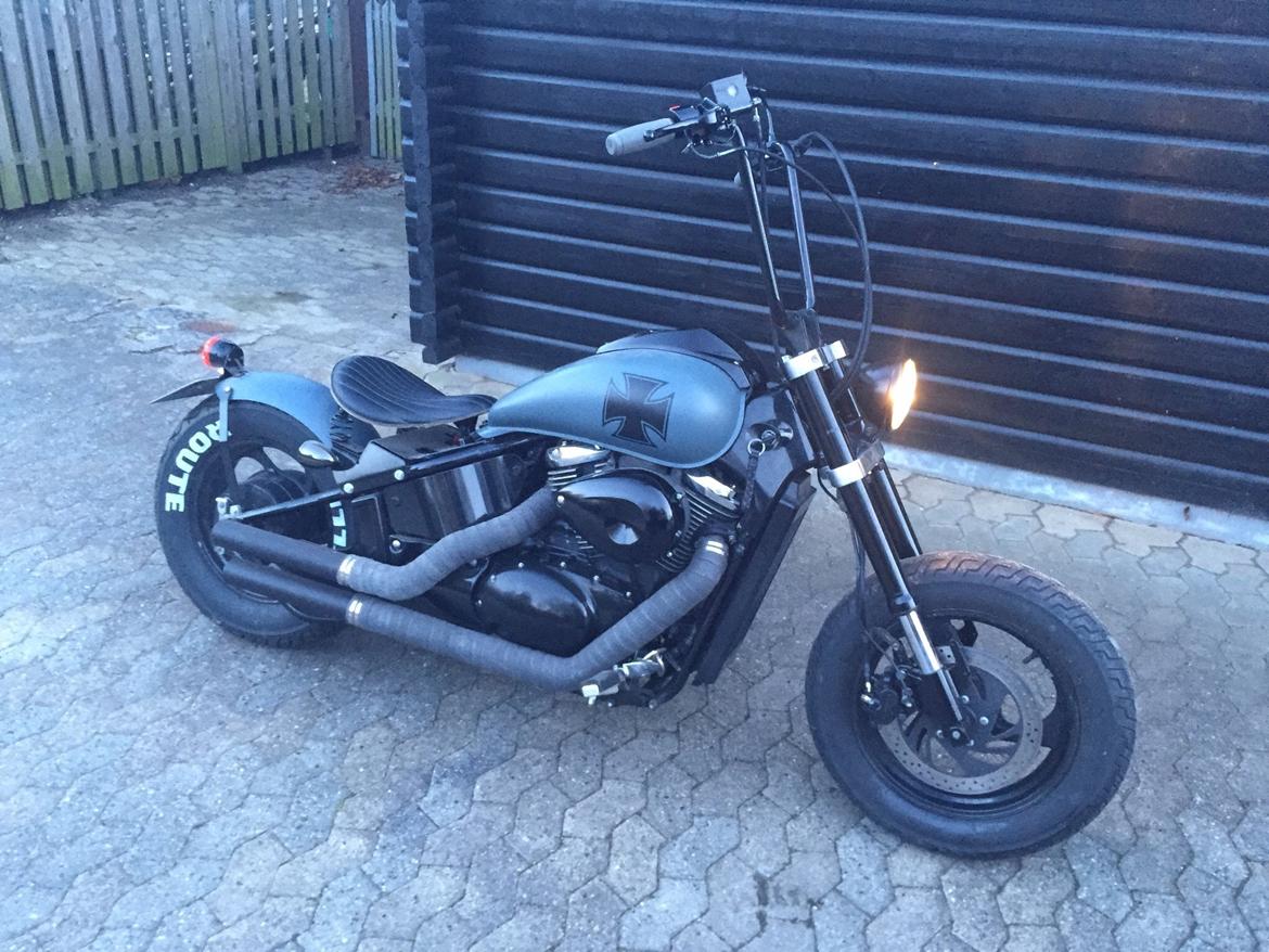 Suzuki M800 Bobber - Som den står 2015 billede 1