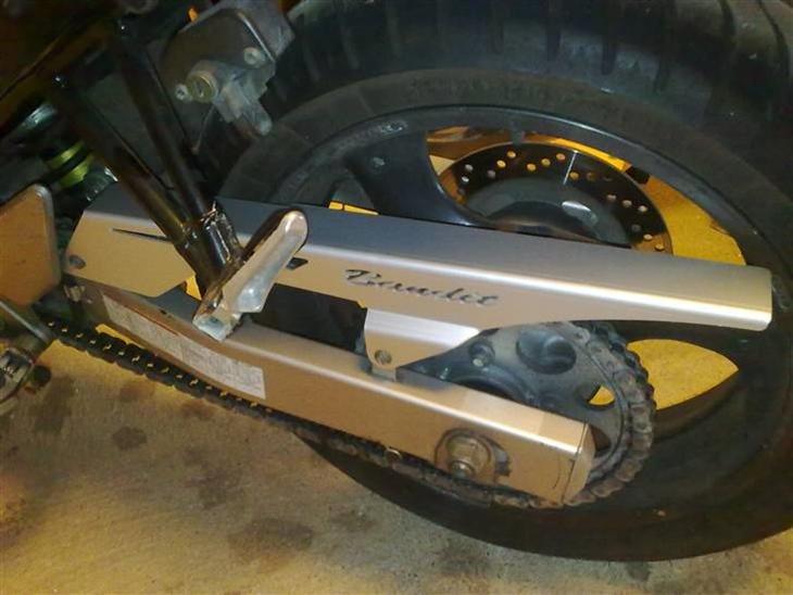 Suzuki GSF 600S billede 8