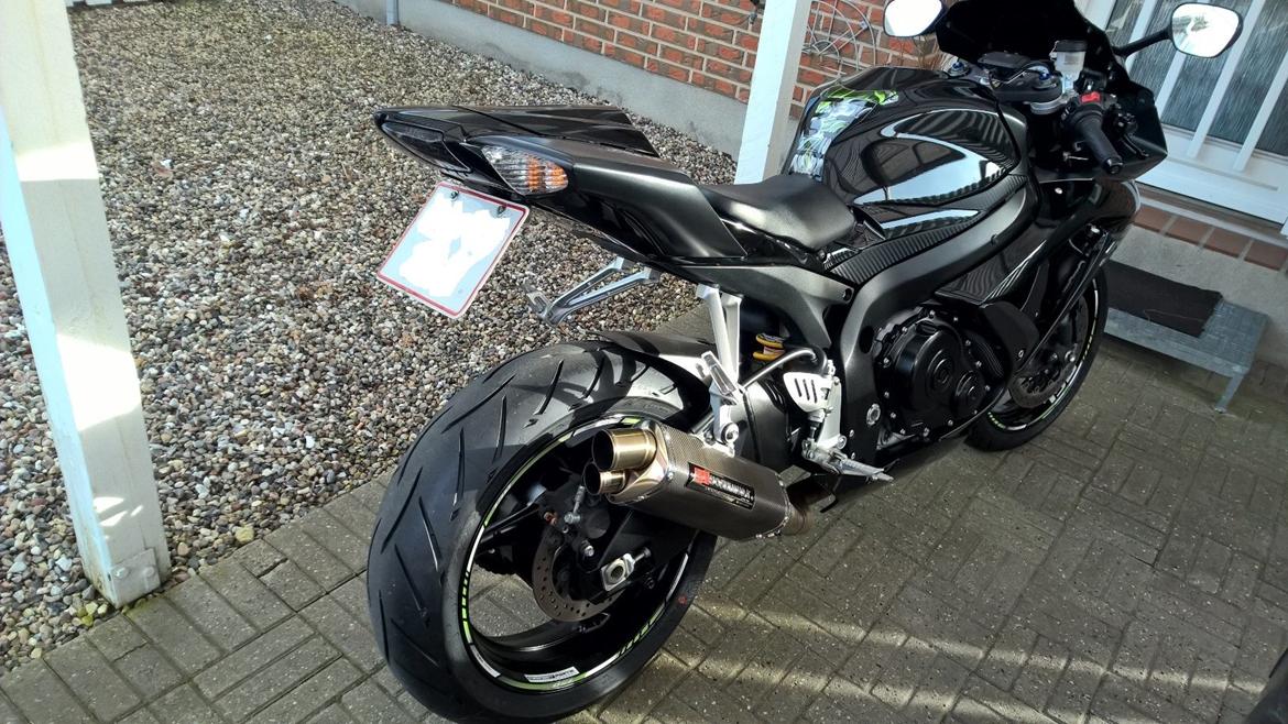 Suzuki GSXR 750 - Solgt billede 4